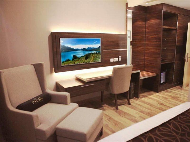 Palmy Exclusive Hotel Tanjung Redep Exterior foto