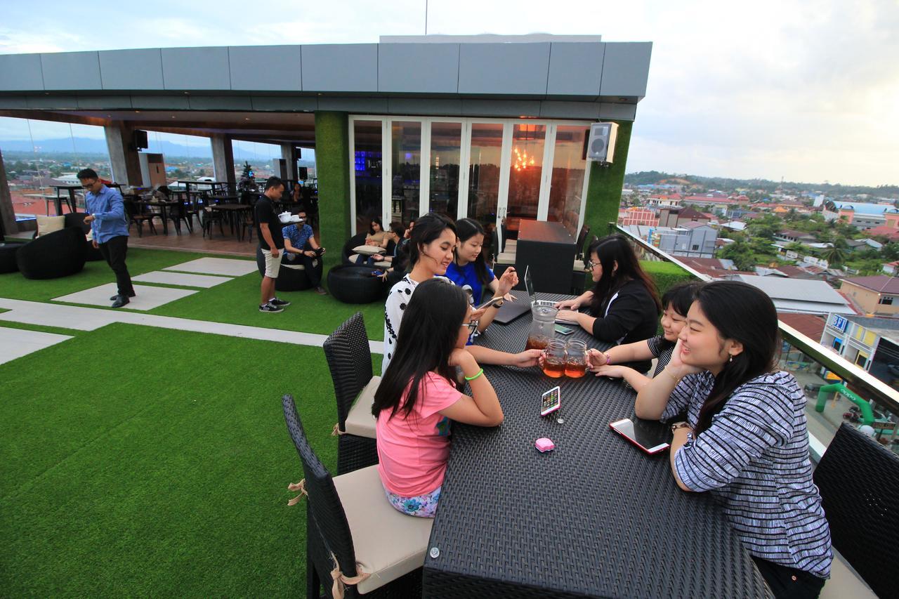 Palmy Exclusive Hotel Tanjung Redep Exterior foto